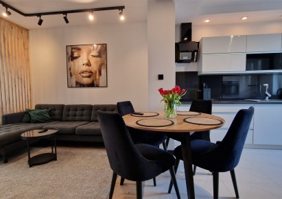 mieszkanie na sprzedaż - Świdnica (gw), Komorów